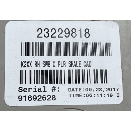 O2 CADILLAC ESCALADE IV 2014 -  PRAWA OSŁONA SŁUPKA C ASH 23229818