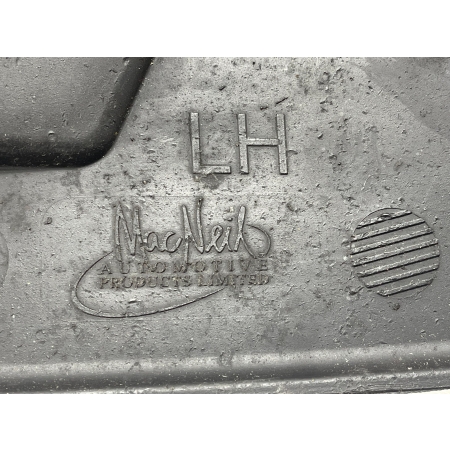 O2 CADILLAC ESCALADE IV 2014 - CHLAPACZE TYŁ PRZÓD LEWY PRAWY 110038