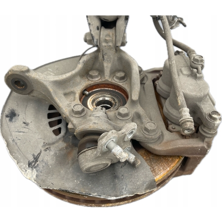 P4 TOYOTA RAV4 V 5 20 - 2.5 ZWROTNICA AMORTYZATOR LEWA PRZÓD 48520-42730