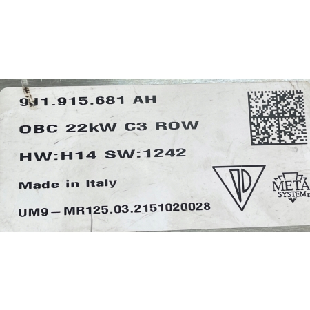 TAYCAN KONWERTER ŁADOWARKA BATERII 9J1915681AH
