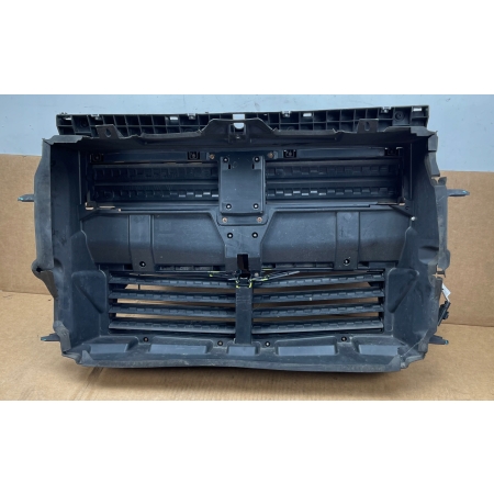 BMW 2 F45 F46 KIEROWNICA POWIETRZA ROLETA ŻALUZJA 7338207
