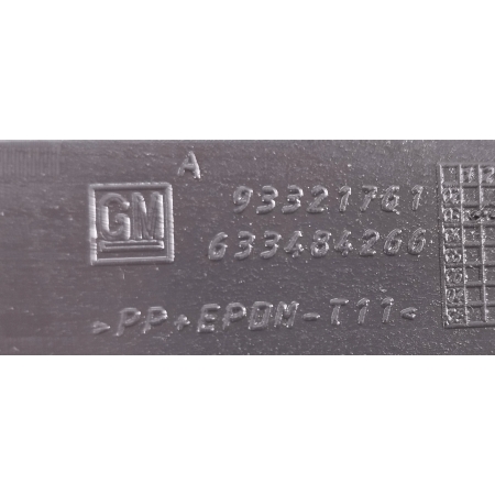 KRATKA ATRAPA ZDERZAKA ŚRODKOWA OPEL MERIVA A 93321761