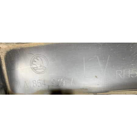 L38 SKODA ENYAQ LEWA LISTWA DRZWI PRZÓD 5LA854939A