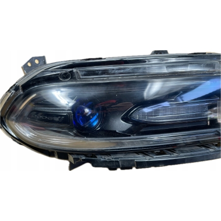 P5 DODGE CHARGER 2017 5.7 LAMPA PRAWA REFLEKTOR PRZÓD ZWYKŁA ORYGINAŁ
