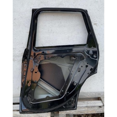 BMW X1 U11 DRZWI PRAWE TYŁ TYLNE