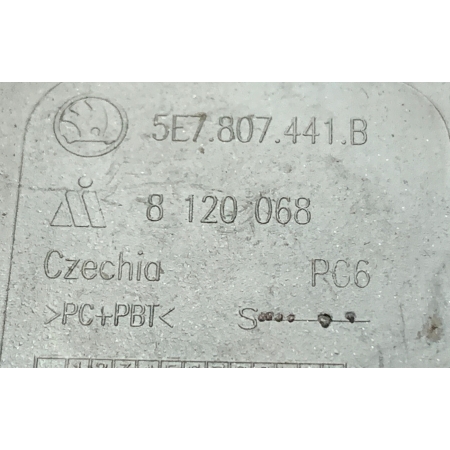 SKODA OCTAVIA IV ZAŚLEPKA ZDERZAKA HAKA TYŁ