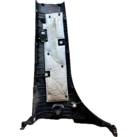 B3 KIA CARNIVAL IV 2020 - OSŁONA SŁUPKA B DOLNA PRAWA 85845-R0100