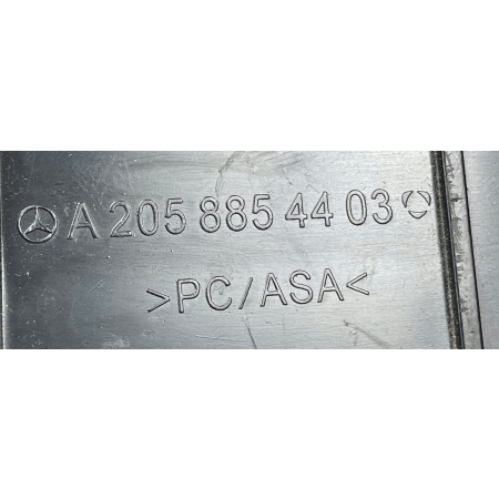 MERCEDES C-KLASA W205 ZAŚLEPKA WYDECHU LEWA ZDERZAKA TYŁ A2058854403