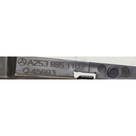 WSPORNIK ŚLIZG ZDERZAKA PRZÓD MERCEDES GLC 253 W253 A2538851103