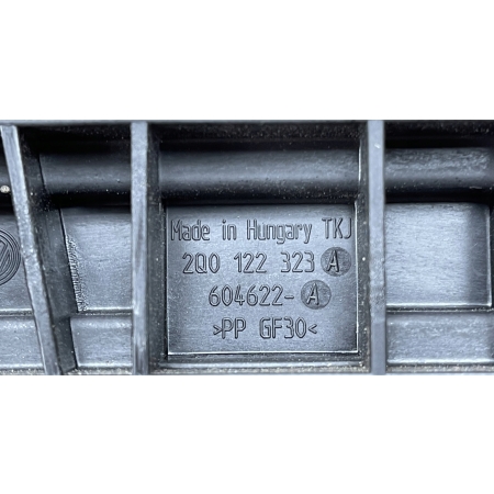 SKODA OCTAVIA IV 5E3 KIEROWNICA POWIETRZA WLOT ROLETA ŻALUZJA 2Q0122323A