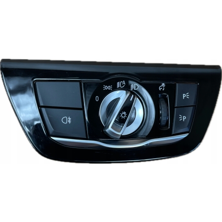 BMW F90 G30 G31 G32 PANEL PRZEŁĄCZNIK WŁĄCZNIK ŚWIATEŁ 6841882 01.11.2017