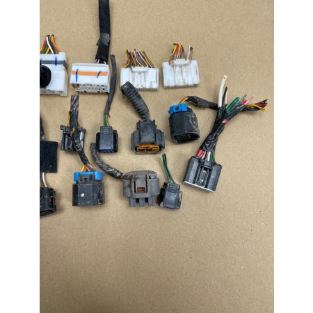 B3 KIA CARNIVAL IV 2020 - KOSTKA WTYCZKA PLUG WIĄZKI PRZEWODÓW ORYGINAŁ