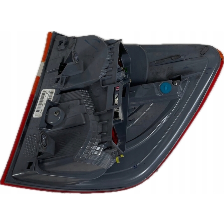 BMW X3 F25 LAMPA LEWA TYŁ LED BŁOTNIKA 7217311