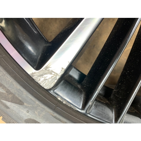 VOLVO XC40 XC60  FELGA ALUMINIOWA 8J 21 ET50,5 5x108 31650010