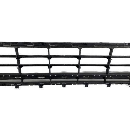 KRATKA ZDERZAKA PRZÓD VW GOLF VII 5G0853677A