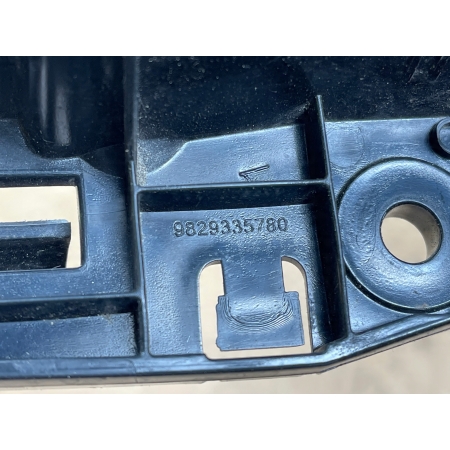 OPEL CORSA F 2019 - MOCOWANIE ZDERZAKA ŚLIZG PRAWY PRZÓD 9829335780