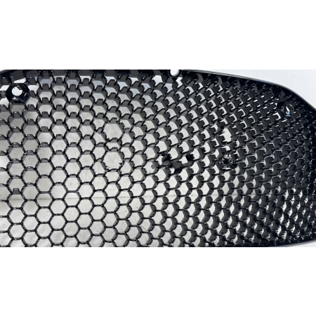 % Aston Martin DBS Superleggera - Grill atrapa zderzaka KY73-8A100-B