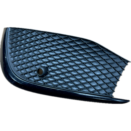 MERCEDES E-KLASA W213 LIFT 20- KRATKA ZDERZAKA LEWA PRZÓD A2138852903