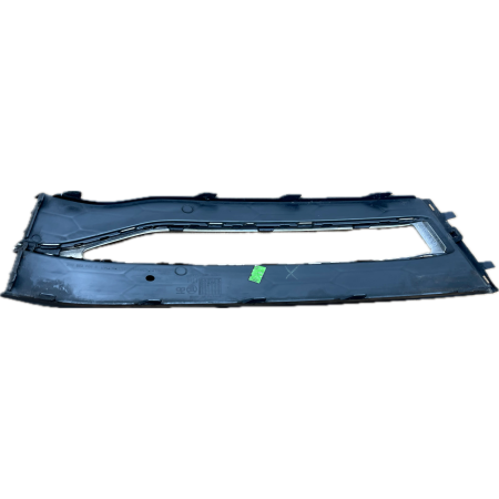 SKODA SUPERB III 3 LIFT KRATKA PRAWA ZDERZAKA PRZÓD CHROM 3V0853666B