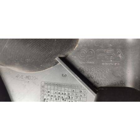 CITROEN C4 III ŚLIZG ZDERZAKA TYŁ PRAWY MOCOWANIE 9831818880