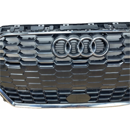 AUDI A3 8Y S-LINE GRILL ATRAPA 8Y0853651A