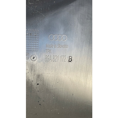 : NADKOLE PRZÓD PRAWE AUDI Q4 E-TRON 89A821172B