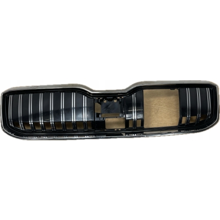 SKODA SUPERB III LIFT GRILL ATRAPA 3V0853653J