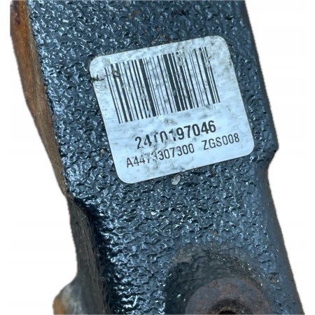 ZWROTNICA PIASTA LEWA PRZÓD MERCEDES VITO 447 A4473320201 A4473307300