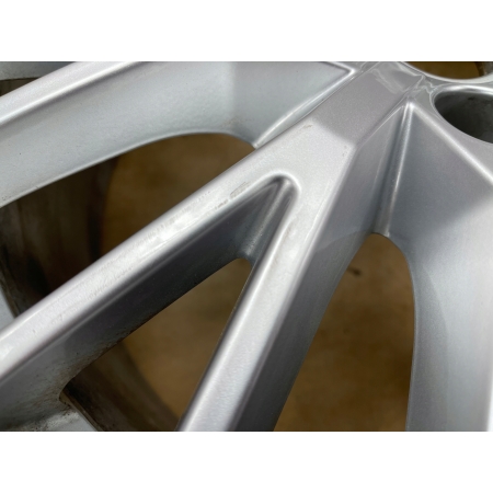 AUDI TT 8S ALUFELGA FELGA 18 CALI 5x112 8,5J ET50 8S0601025D