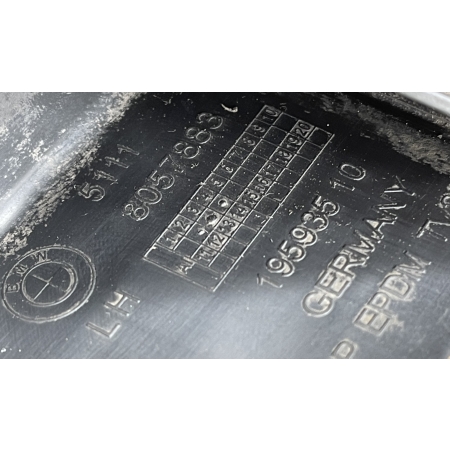 BMW 2 F45 F46 ŚLIZG MOCOWANIE ZDERZAKA LEWY PRZÓD 8057883