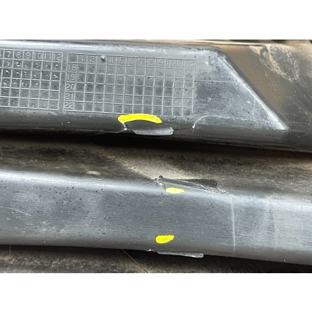 AUDI A3 8V SEDAN 2012 - PRAWA KRATKA ZDERZAKA PRZÓD 8V5807682A