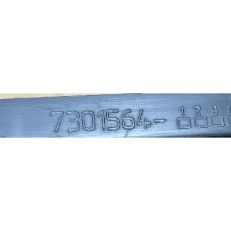 MINI COOPER F56 KRATKA ŚRODKOWA ZDERZAKA PRZÓD 7301564