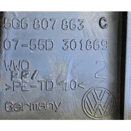 ŚLIZG ZDERZAKA TYŁ VW GOLF VII HB 5G6807863C