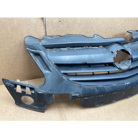 OPEL CORSA D ATRAPA GRILL KRATKA GM 13179940