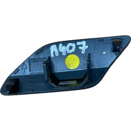 A407 VW GOLF VII 2012 - 2017 PRAWA ZAŚLEPKA SPRYSKIWACZA LAMPY 5G0955110 OE