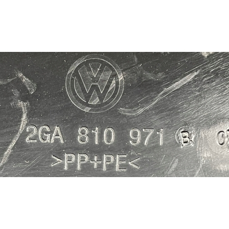B168 VW T-ROC LIFT NADKOLE LEWE TYŁ 2GA810971B