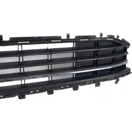 KRATKA ŚRODKOWA ZDERZAKA PRZÓD CHROM VW SPORTSVAN 510853677N