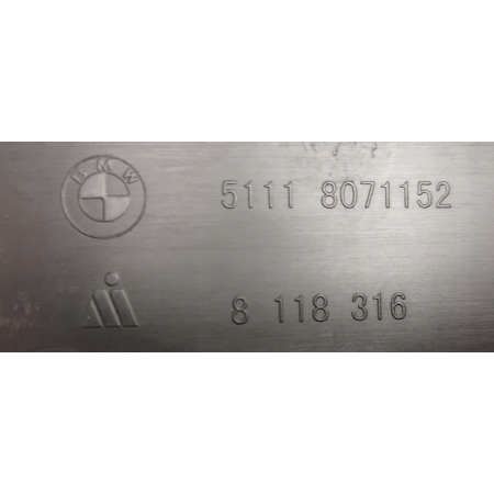 PODKŁADKA TABLICY REJESTRACYJNEJ BMW 1 F40 M-PAKIET 8071152