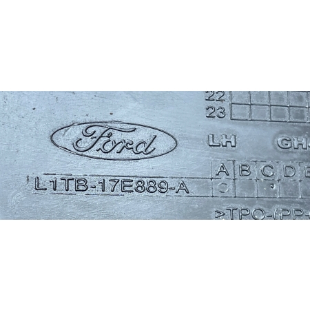 FORD PUMA MK2 II MOCOWANIE HALOGENU ŚLIZG LEWY PRZÓD 2021- L1TB-17E889-A