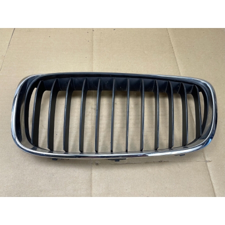 NERKA PRZÓD GRILL ATRAPA LEWA BMW 2 F45 7300543