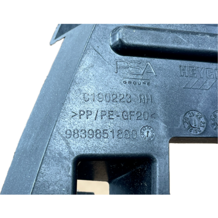 OPEL ASTRA L VI 6 HB ŚLIZG MOCOWANIE ZDERZAKA PRAWY TYŁ 9839851880