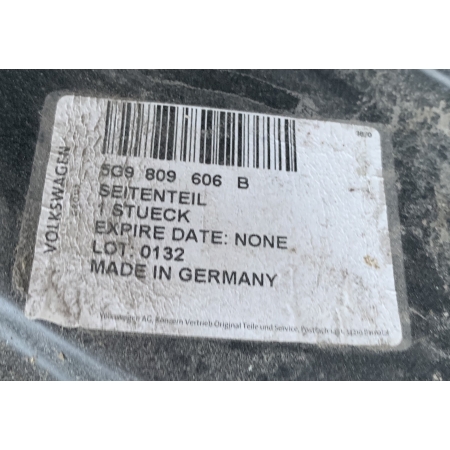 VW GOLF VII 7 5G9 KOMBI BŁOTNIK PRAWY TYŁ TYLNY POSZYCIE 5G9809606B