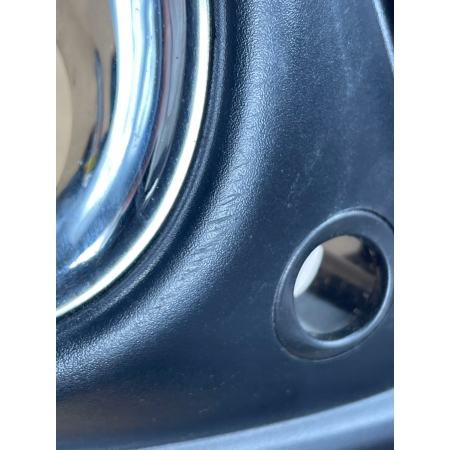 RENAULT MEGANE III LIFT KRATKA LEWA ZDERZAKA PRZÓD CHROM PDC 623843311R
