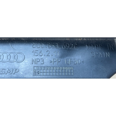 AUDI Q3 I 8U WZMOCNIENIE GRILLA ATRAPY MOCOWANIE 8U0853692