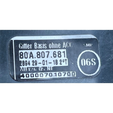 AUDI Q5 II 80A KRATKA LEWA ZDERZAKA PRZÓD 80A807681
