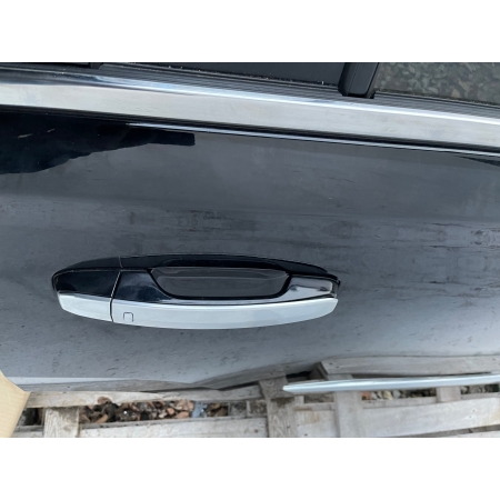 O2 CADILLAC ESCALADE IV 2014 - DRZWI PRAWE TYŁ TYLNE KOMPLETNE GBA