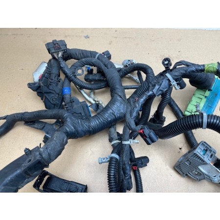 O2 CADILLAC ESCALADE IV 2014 - WIĄZKA PRZEWODY INSTALACJA SILNIKA 84152521