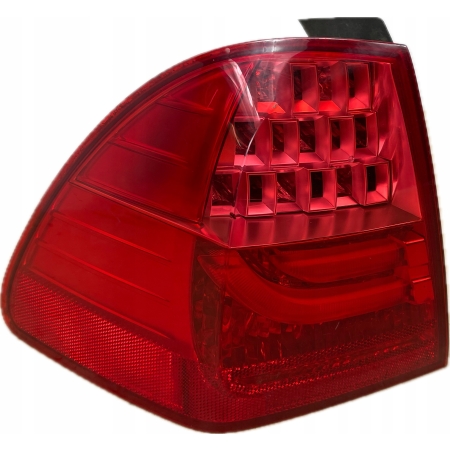BMW 3 E91 LIFT LCI LAMPA LEWA TYŁ BŁOTNIKA LED 4871737