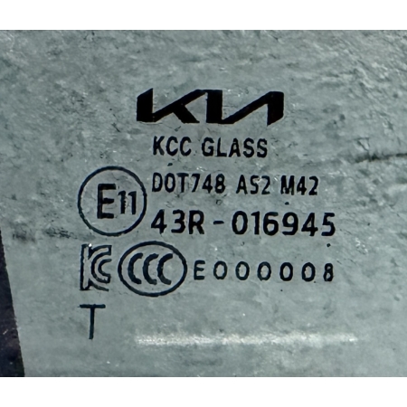 B3 CARNIVAL IV 2020 - DRZWI PRAWE PRZÓD PRZEDNIE KOMPLETNE P2M