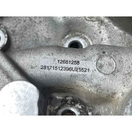 O2 CADILLAC ESCALADE IV 2014 -  6.2 POMPA WODY ORYGINAŁ GM 12668985